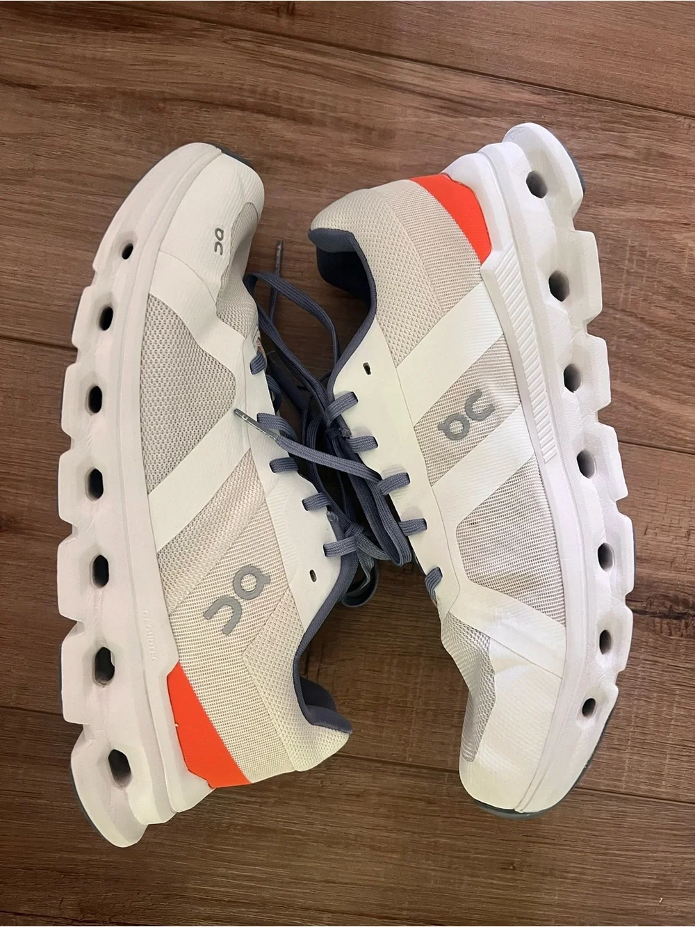 ON Cloudrunner Undyed White Flame  56.98036 Running Shoes Women Size 10